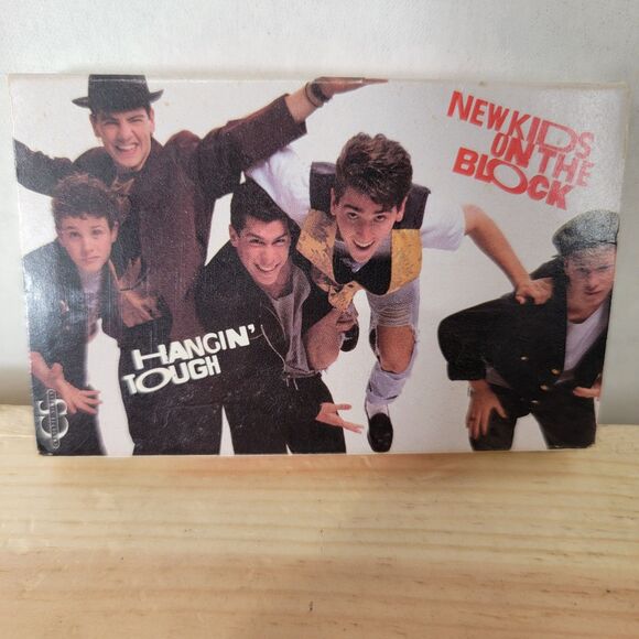 CASSETTE SINGLE New Kids On The Block "Hangin' Tough 1988 VINTAGE - Picture 1 of 3